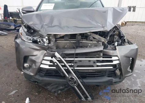 2018 Toyota Highlander Xle from USA, damaged, VIN 5TDKZRFH9JS547914